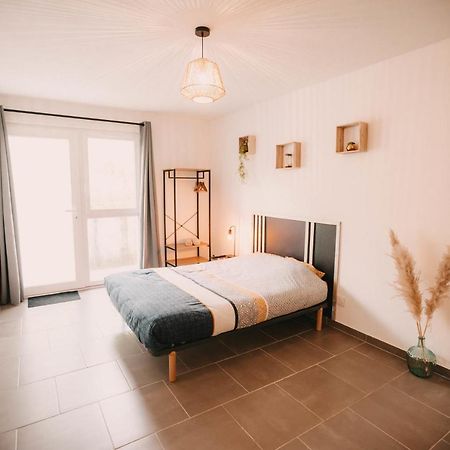 Franc-Bisontin - Unique ! 4 Logements Disponibles Besançon Dış mekan fotoğraf